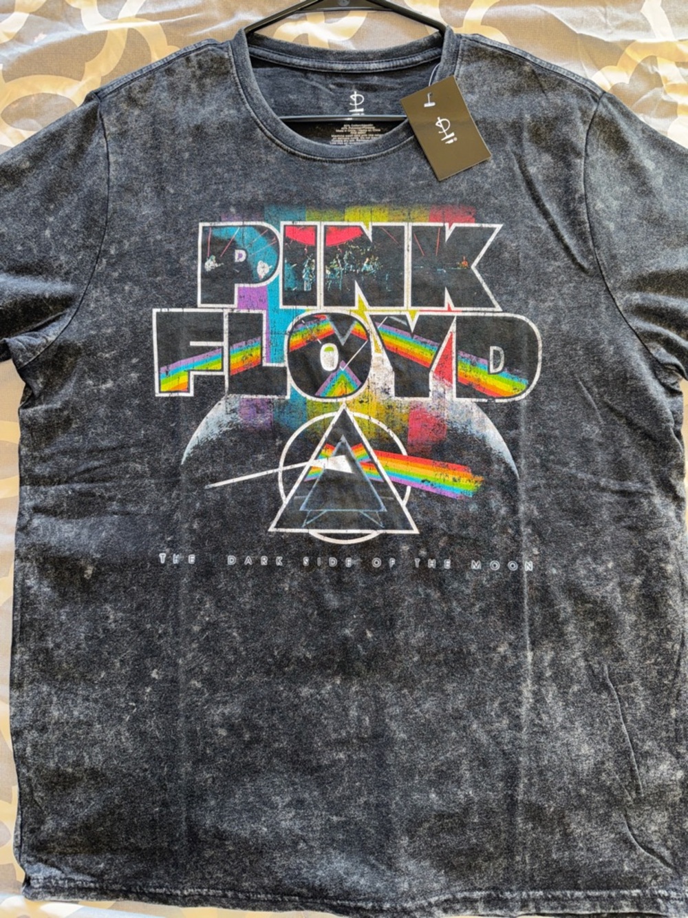 Pink Floyd - Dark Side of the Moon graphic tee